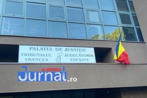 Ultimă Oră: Nimeni nu mai intră în instanţe fără mască de protecţie!