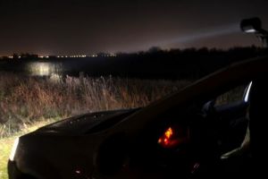 Braconaj pe timp de pandemie: trei bărbaţi din Bihor au ieşit la vânătoare nocturnă, cu armă artizanală
