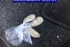 DIICOT: Inculpati, cercetati dupa ce au achizitionat produse cu efecte psihoactive din Constanta pentru a le vinde la Tulcea