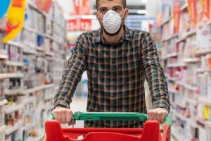 VIDEO: Cum se răspândeşte Covid-19 când cineva tuşeşte în supermarket