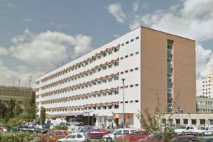Poliţia declanşează cercetările asupra modului în care bătrânul infectat cu coronavirus a decedat