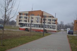 Camerele studenţilor de la Valahia, evacuate în absenţa lor! Tinerii nu şi-au putut lua bunurile. Căminul va caza medici