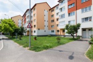 Dezinfecţia blocurilor din Sfântu Gheorghe începe săptămâna viitoare şi va fi făcută de o firmă specializată