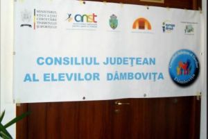 S-a dat startul nominalizărilor pentru Gala Elevului Reprezentant!