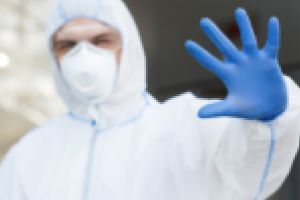 Peste 80.000 de măşti chirurgicale pentru medicii de familie şi centrele de îngrijire a persoanelor vârstnice din judeţul Timiş