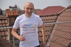 Participantii la evenimentul Autism24HCovid19 vor alerga acasa. O cursa de minimum 100 de kilometri! (video)  