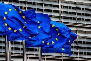 CRIZA CORONAVIRUS – Acord istoric în UE pentru deblocarea a jumătate de trilion de EURO pentru refacerea economică