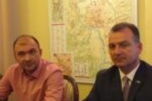 Solidaritate pentru spital! Primăriile comunelor din zona Caransebeş donează bani pentru unitatea medicală din oraş