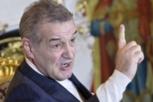 Gigi Becali a RĂBUFNIT: 'Merkel l-a sunat pe Ludovic Orban şi i-a zis 'Domule Orban, dă-ne, domne, nişte sclavi!' Și Orban a zis 'Da, dom'ne!'