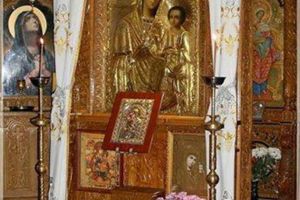 La Rădăşeni, procesiune cu Icoana Maicii Domnului Portăriţa de la Biserica „Sfinţii ...