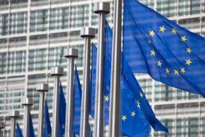 Sprijin de 3,3 miliarde de euro: Comisia Europeană a aprobat o schemă de ajutorare a României, ce vizează IMM-urile