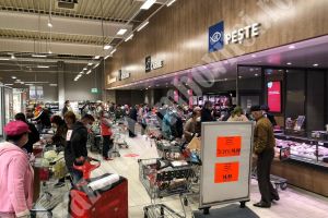 Târgoviştenii şi-au pierdut răbdarea, dar nu şi apetitul!