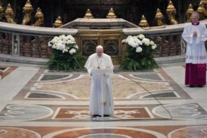 ”Urbi et Orbi”. Papa Francisc: Rănile Celui înviat să vindece rănile omenirii suferinde