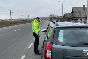 COVID-19. Răspunsuri la întrebările frecvente pe care românii le au cu privire la deplasări