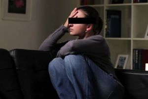 GENOCIDUL LENT AL IZOLĂRII LA DOMICILIU