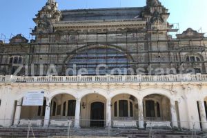 Trei zile pana la predarea proiectului: Schelele ce au invaluit“ Cazinoul fac imaginatia sa zboare nerabdatoare spre data redeschiderii lui (galerie foto)