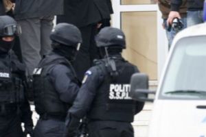 Percheziţii în trei localităţi din judeţ, la persoane bănuite de braconaj
