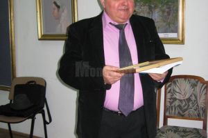 Dumitru Teodorescu, de la dragostea pentru chineză, la învăţământ şi jurnalism