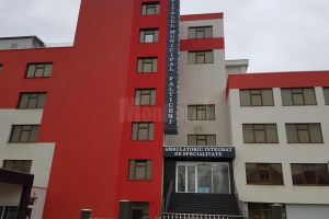 Un SMS la numărul 8837, cu textul Fălticeni, poate ajuta mult la achiziţionarea aparaturii ...