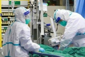 DECIZIE. Doi medici mureşeni, detaşaţi la un spital din alt judeţ