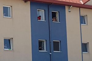 Retrospectiva săptămânii, prin ochii lui Bihorel: Nae poliţistul s-a enervat pe carantinaţii care vor caviar