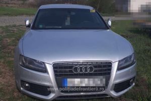 Autoturism căutat de autorităţile din Germania, depistat la vama Nădlac în posesia unui cetăţean ungur de 35 de ani