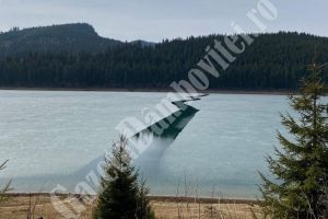 Imagine fabuloasă pe lacul Bolboci