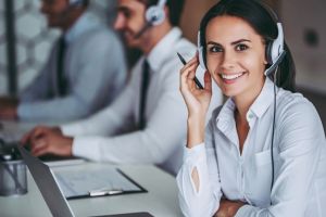 Call-Center Vă ajutăm din Satu Mare. Sprijin pentru oamenii vulnerabili în faţa COVID19