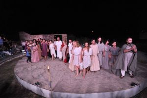 #ConstantaEsteBine - Noi productii teatrale marca Facultatea de Arte: Antigona si Viata si patimirile lui Ovidius Publius Naso, pe scena online in interpretarea 