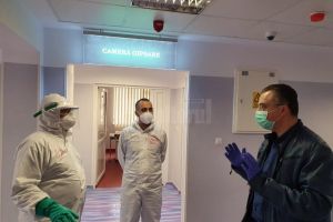 Conducerea militară a Spitalului Judeţean Suceava a căutat spaţii pentru pacienţii ...
