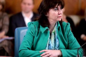 Ministerul Educaţiei a aprobat noile programe pentru bac şi evaluarea naţională, fără ...