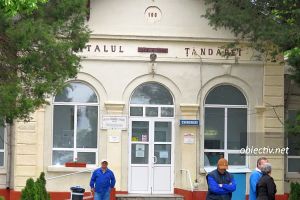 Instituţia Prefectului Ialomiţa despre decesul asistentei şi cazurile de infectare a personalului medical din Țăndărei