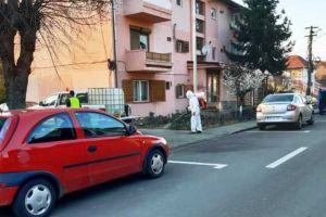 FOTO| Primăria Blaj va efectua, în perioada 15-16 aprilie, servicii de dezinfecţie în scările tuturor blocurilor: Recomandări pentru cetăţeni