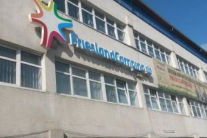 Pandemia creşte producţia la Friesland. Angajări mari la fabricile din Mureş şi Cluj!