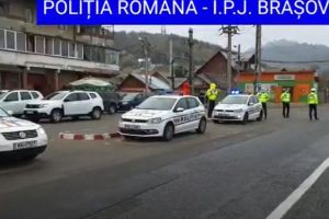 VIDEO Acţiune de amploare a poliţiştilor în Săcele, Teliu, Tărlungeni şi Budila