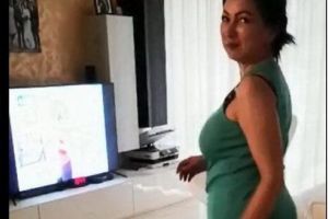 VIDEO: Mureşenii stau acasă: Zsuzsa Cheşa face gimnastică
