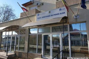 Pensionar trimis în judecată pentru şpagă. Acesta lăsase o „ atenţie“ între documentele depuse la Casa de Pensii Alba