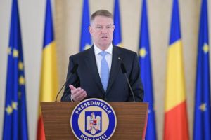 Iohannis cere anularea acordului cu Biserica | „Staţi acasă! Altfel, după sărbători vom avea înmormântări!”
