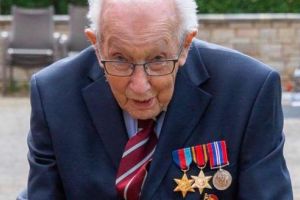 ”Căpitanul Tom”, 3 milioane de lire pentru sistemul naţional de sănătate britanic