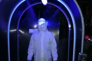 Tuneluri dezinfectante pentru protejarea personalului medical din Galaţi