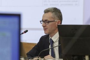 Deputatul Stelian Ion, despre acordul MAI-BOR:Am stat izolati o luna de zile, am sacrificat economia, medicii, pentru ce? Sa ducem virusul din usa-n usa, cu girofarul? 