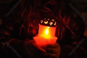 Noile măsuri MAI – BOR: Când se distribuie Paştile şi cum puteţi lua Lumina Sfântă adusă de la Ierusalim