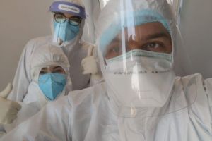 Un medic aflat în „iadul” de la Suceava spune că cele mai afectate spitale sunt cele de tip monobloc, cum este şi cel din Botoşani