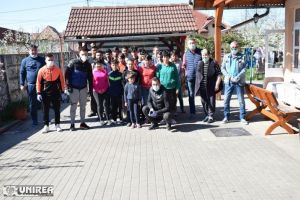 FOTO: În Săptămâna Mare, gest superb al “alb-negrilor”! Unirea Alba Iulia a donat pachete pentru copiii de la “Riţa Gărgăriţa”