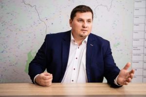 Beniamin Todosiu (USR Alba): Să ne gândim mai mult în aceste zile la cei care îşi sacrifică sănătatea şi viaţa pentru noi