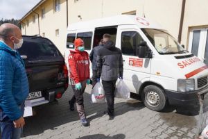 ”Coşul de primăvară”, campanie umanitară pentru familiile nevoiaşe din zona Dornelor
