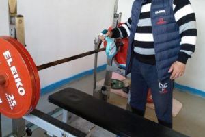 FOTO: antrenamente inedite pentru powerliftierii din Alba, pe perioada pandemiei de coronavirus