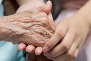 Căminul de bătrâni „Dumbrava minunată”, în anchetă epidemiologică
