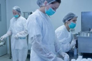 DONAȚIE. Suplimente de la Alevia, pentru Spitalul Clinic Judeţean Mureş
