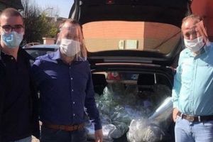 SOLIDARITATE. 1.200 de viziere donate de Liga Studenţilor din Târgu-Mureş!